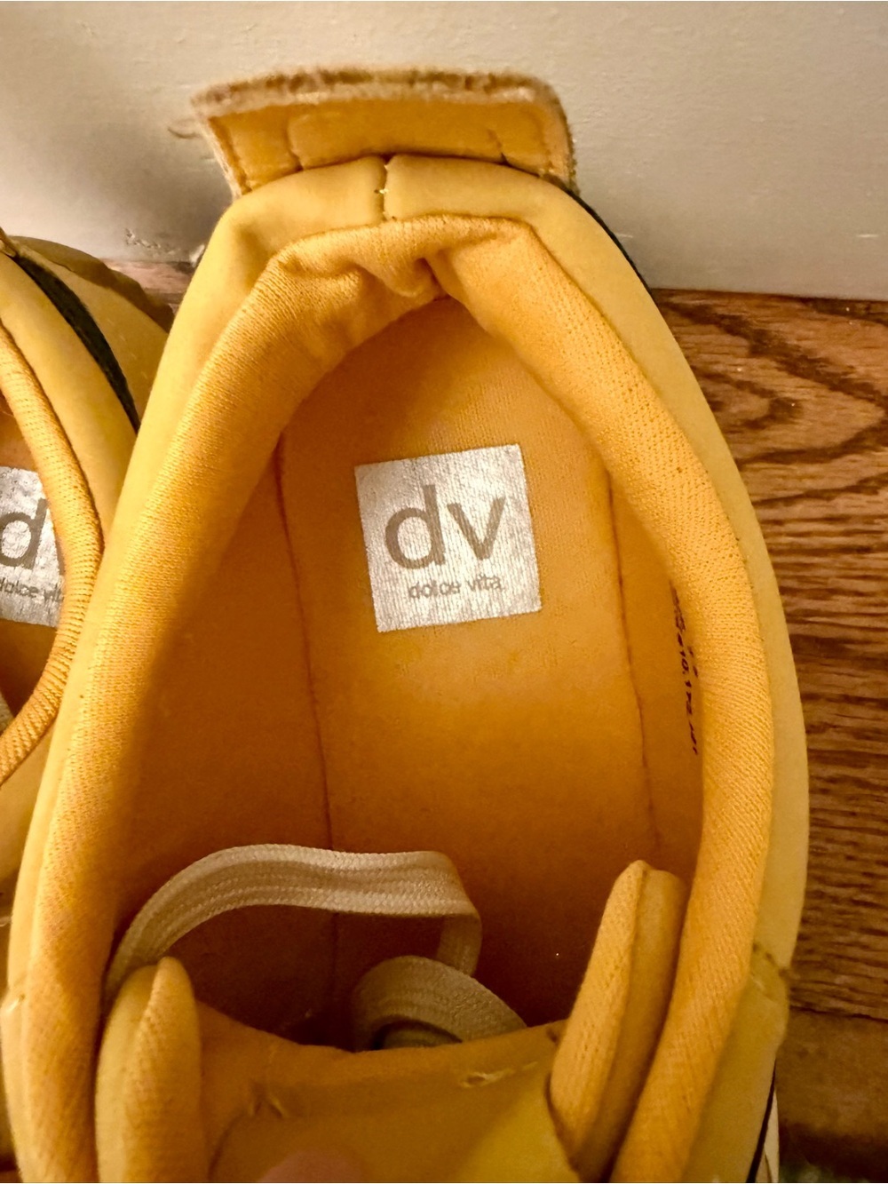 DV by Dolce Vita Women's Bynx Lace-Up Jogger Sneakers Mustard #athletic - Picture 3 of 6